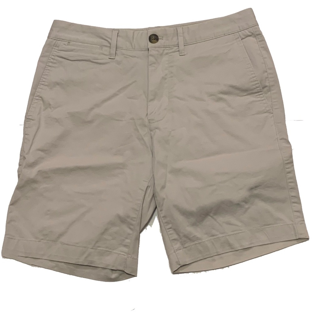 28 / Bonobos chino short
Inseam 7